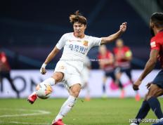 半岛体育-守将伤愈复出士气大增，球队升级希望燃起