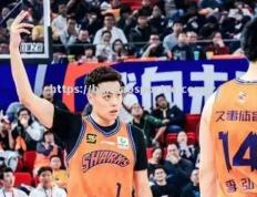 半岛体育-墨西哥篮球联赛季后赛进入白热化