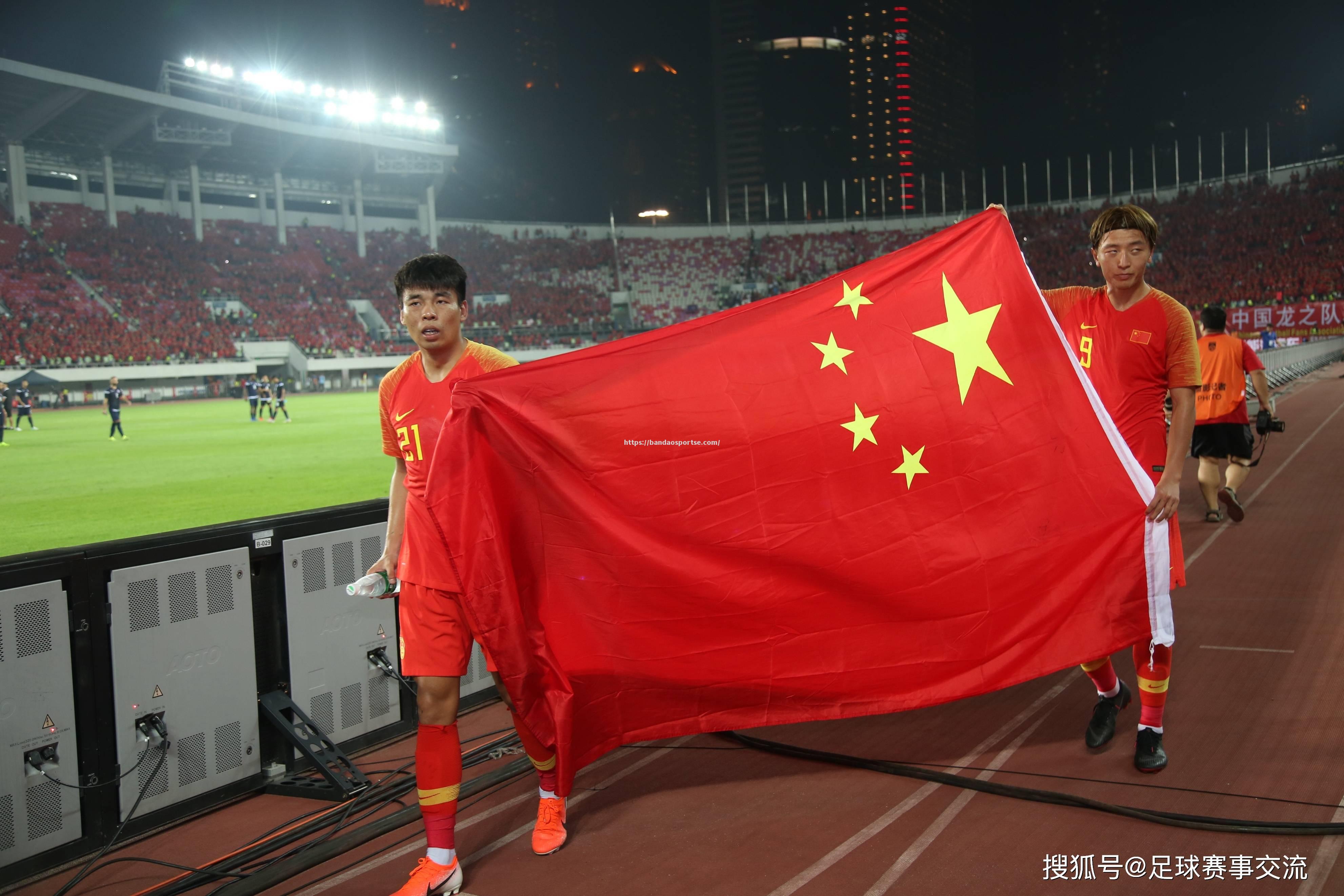 半岛体育-足球比赛打响，中国队力战国际强队